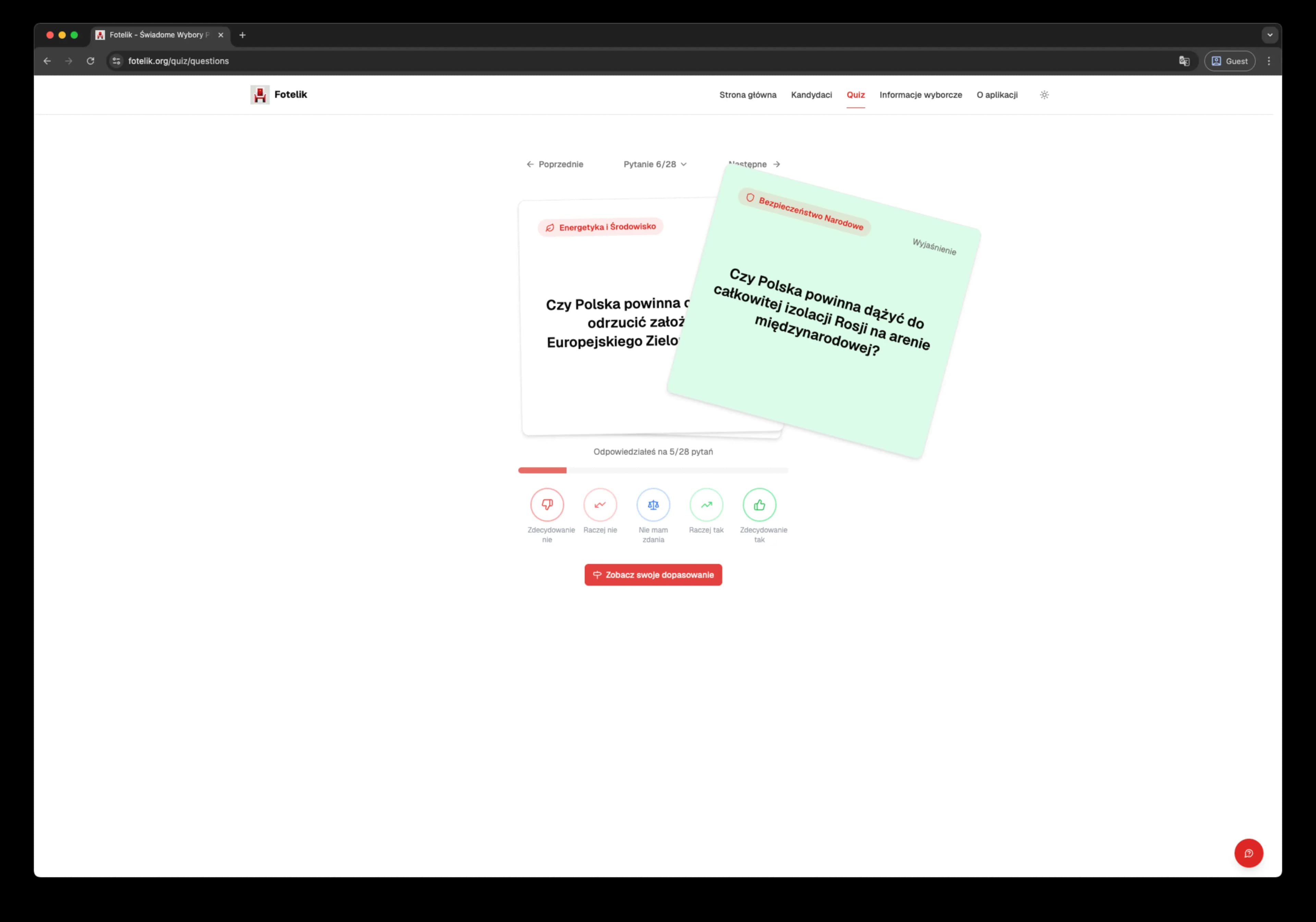 Fotelik quiz flow showing the user questionnaire interface.